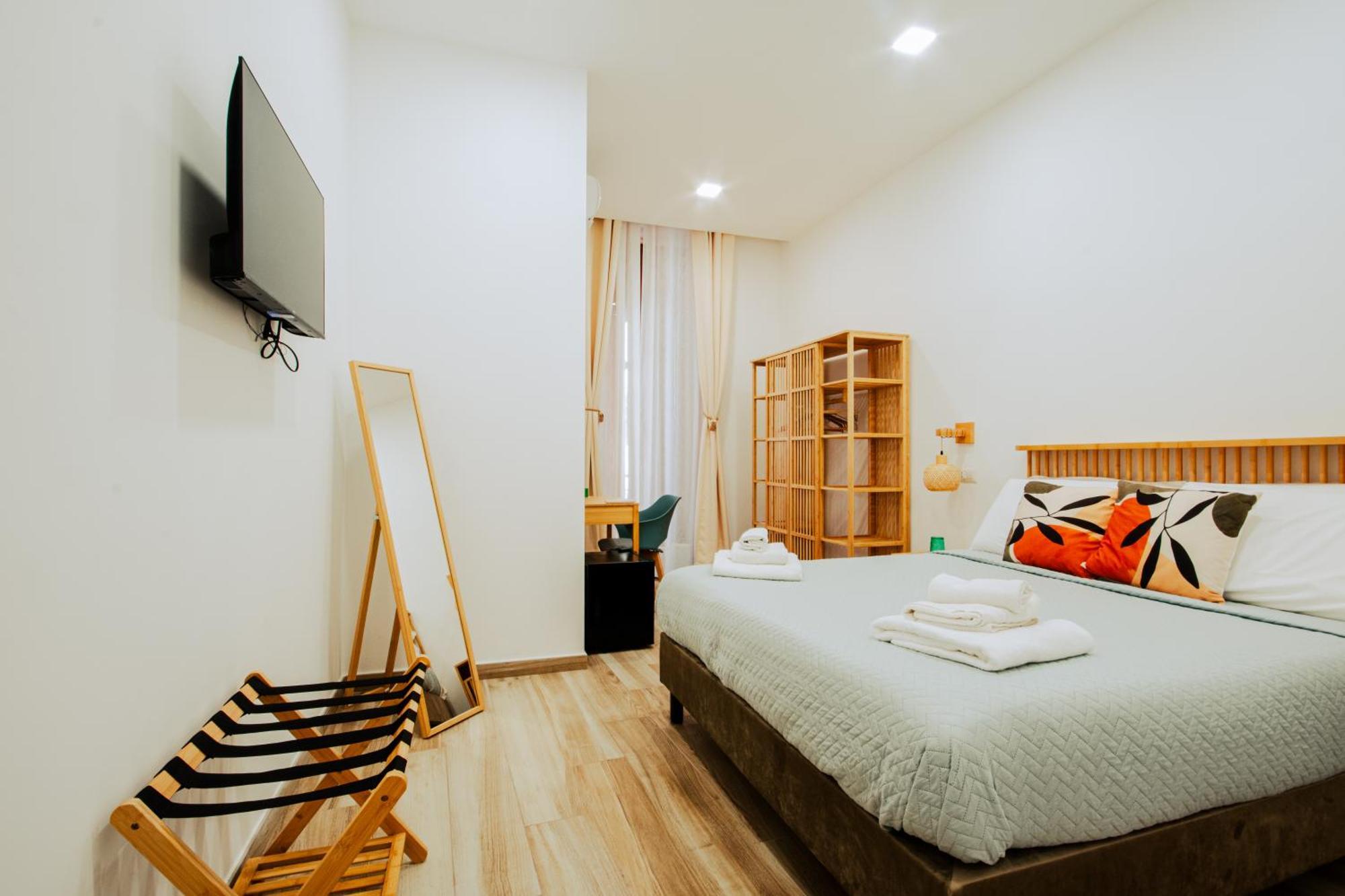 B&B Lara'S Home By I Borbone Napoli Bagian luar foto
