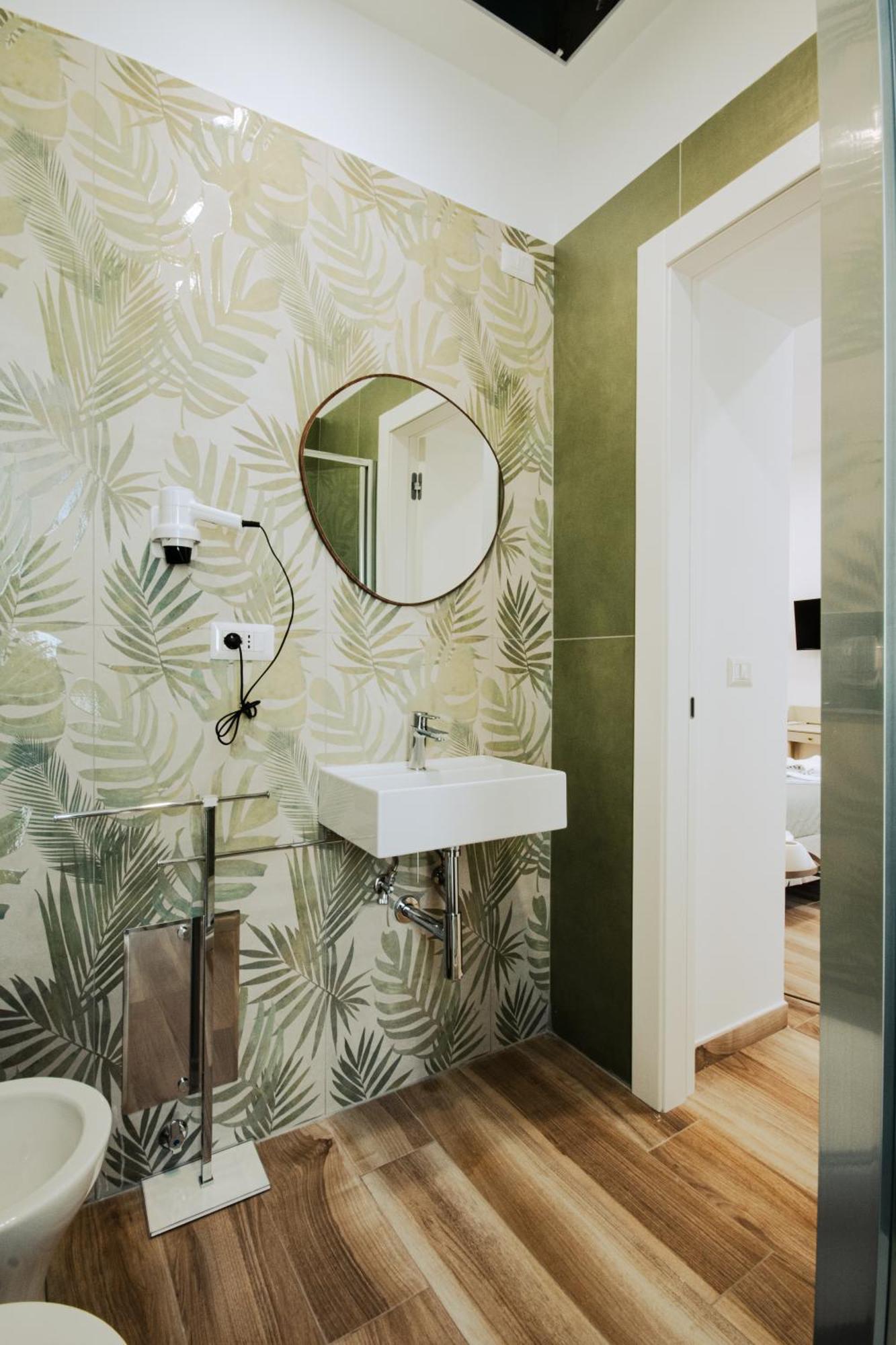 B&B Lara'S Home By I Borbone Napoli Bagian luar foto