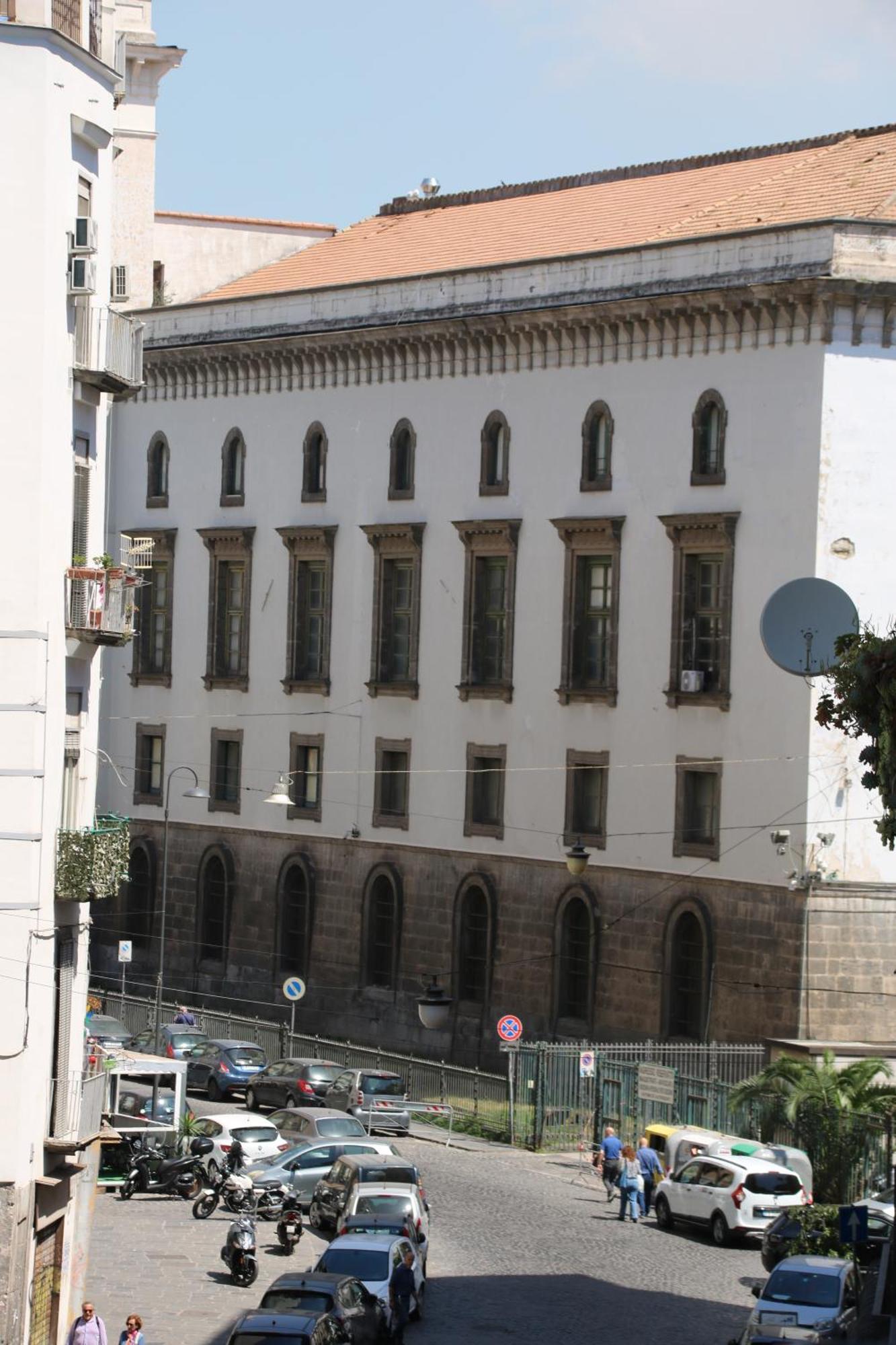 B&B Lara'S Home By I Borbone Napoli Bagian luar foto